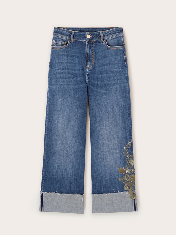 Cropped-Jeans mit Stickerei