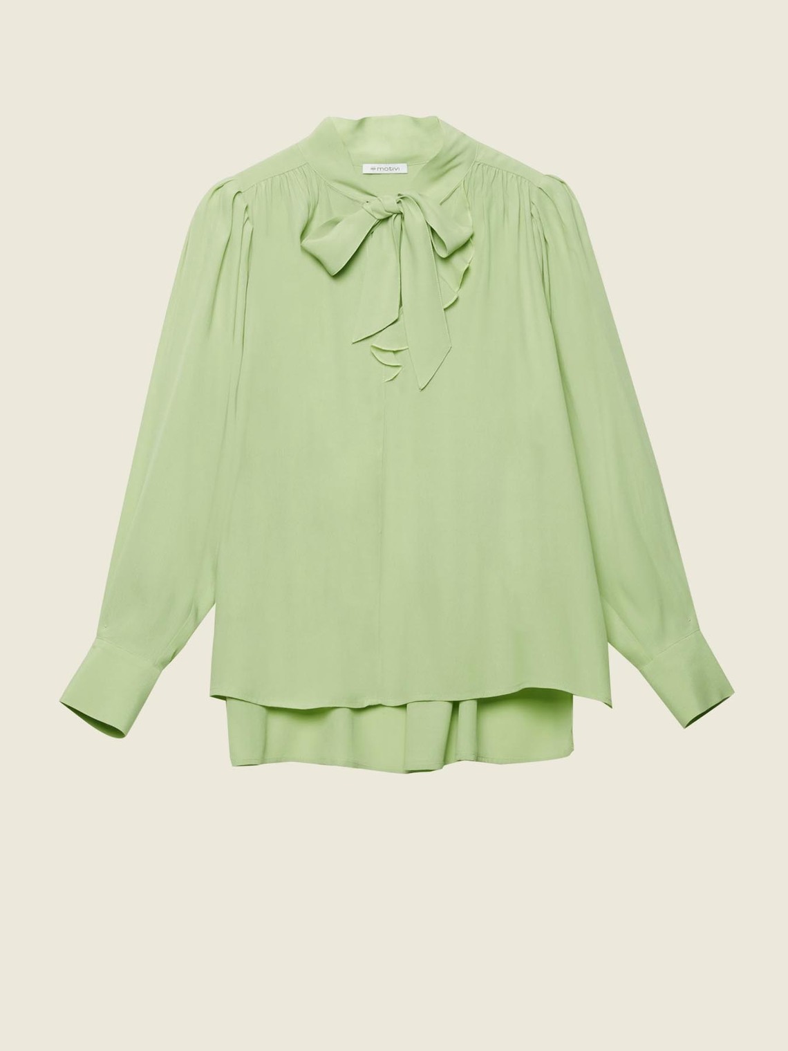 puff sleeves blouse