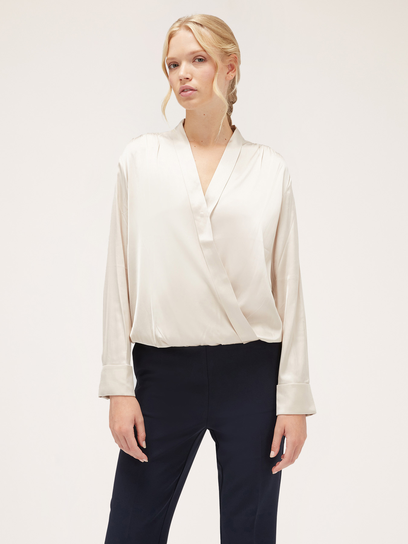 Blusa satin ad incrocio image number 0