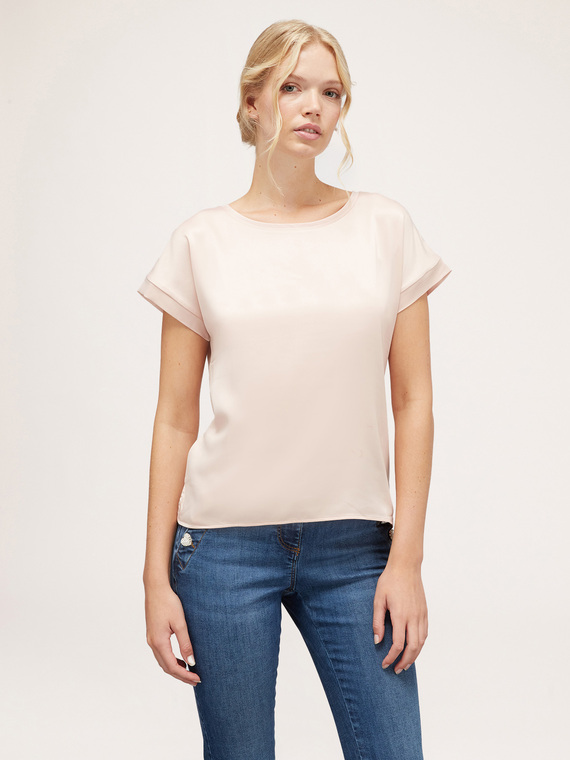 Dual fabric T-shirt