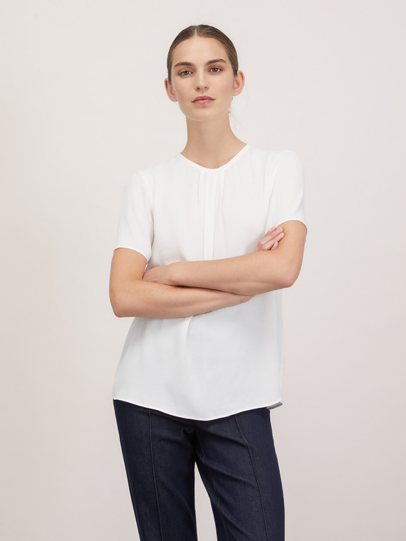 Blusa vaporosa con pliegues