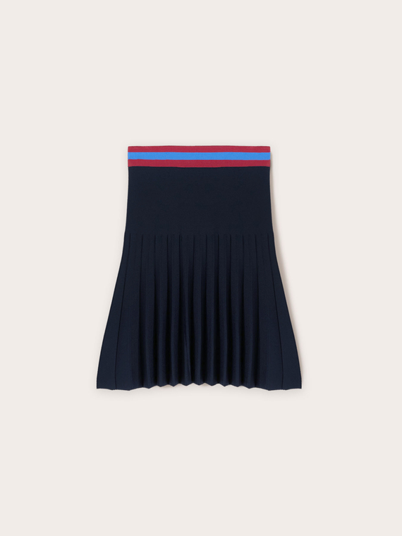 Short pleated knit skirt