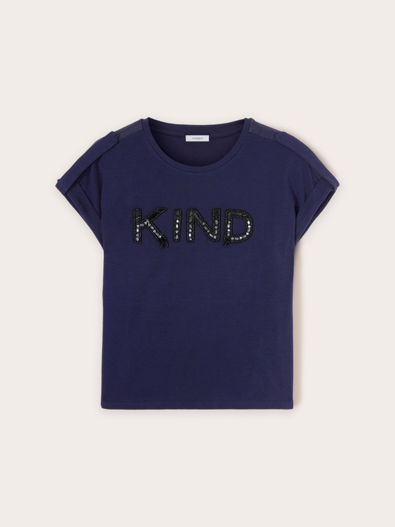 T-shirt with beaded patch writing