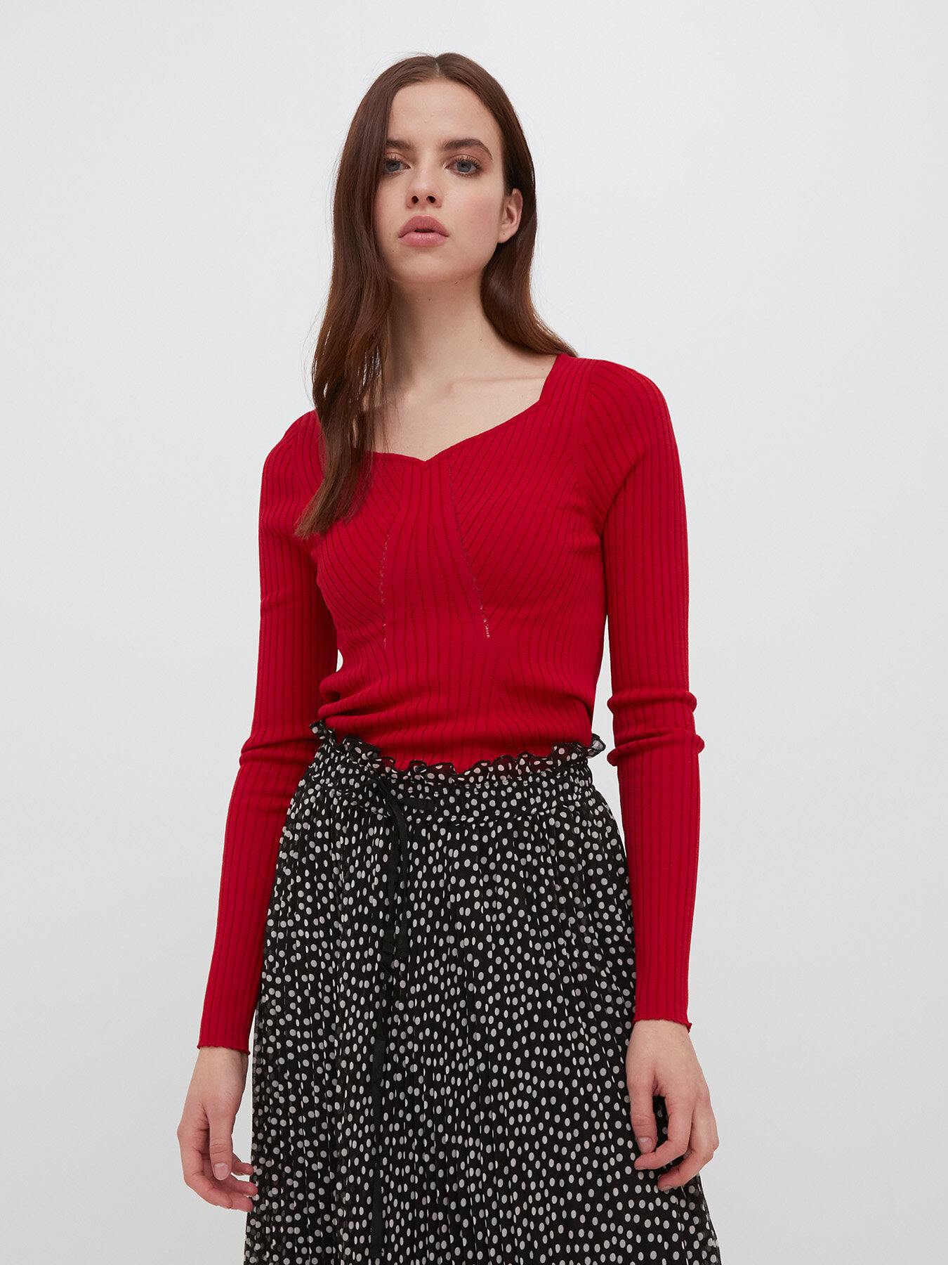 Ribbed top with heart- shaped neckline