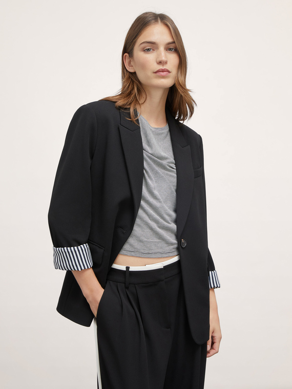 Single-breasted blazer in scuba fabric