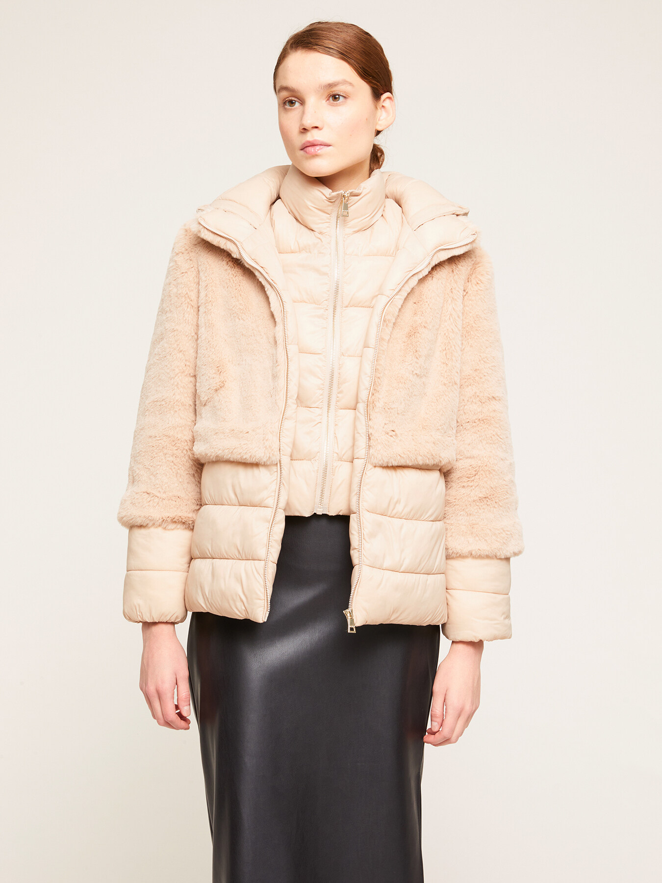 Padded jacket combined in faux fur image number 0