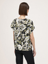 Blusa fantasia foliage image number 1