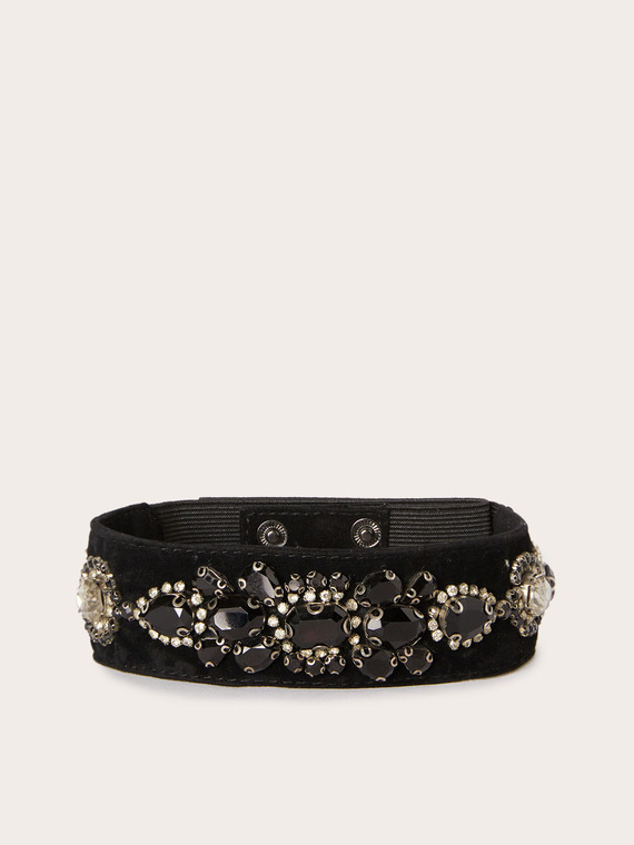 Elasticated belt with embroidered gemstones