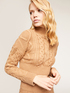 Cropped-Rollkragenpullover aus speziell gearbeitetem Strick image number 2