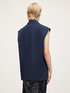 Gilet over image number 1