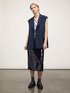 Gilet over image number 3